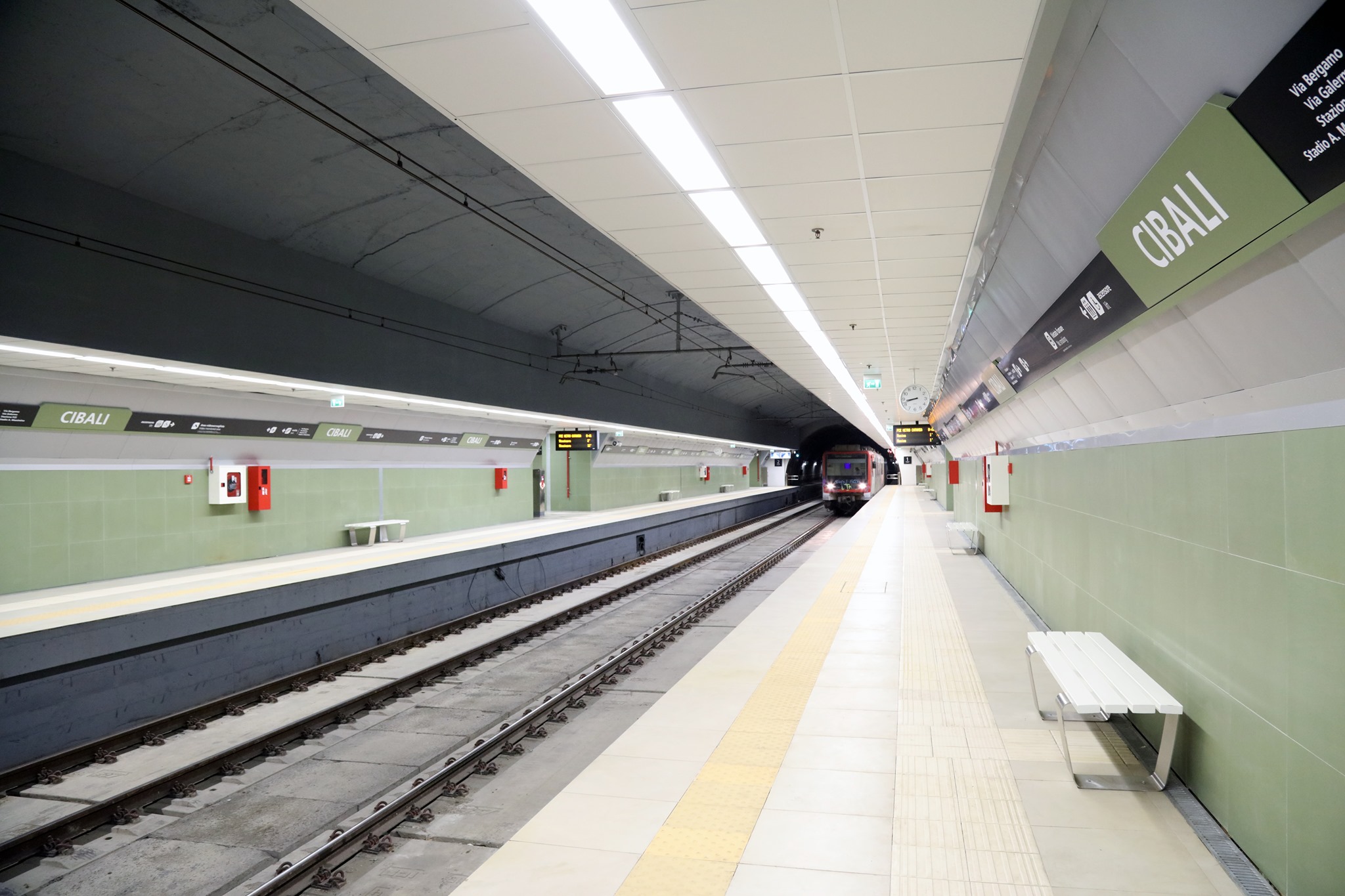 CATANIA, INAUGURATA LA FERMATA DELLA METROPOLITANA “CIBALI"