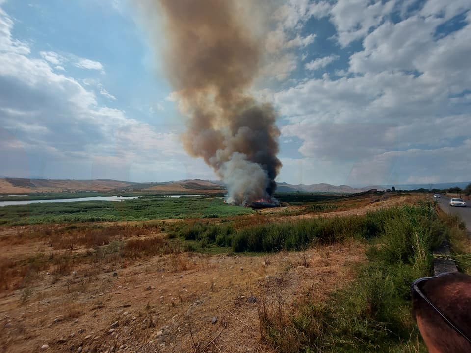 VASTO INCENDIO A PONTE BARCA - FOTO E VIDEO