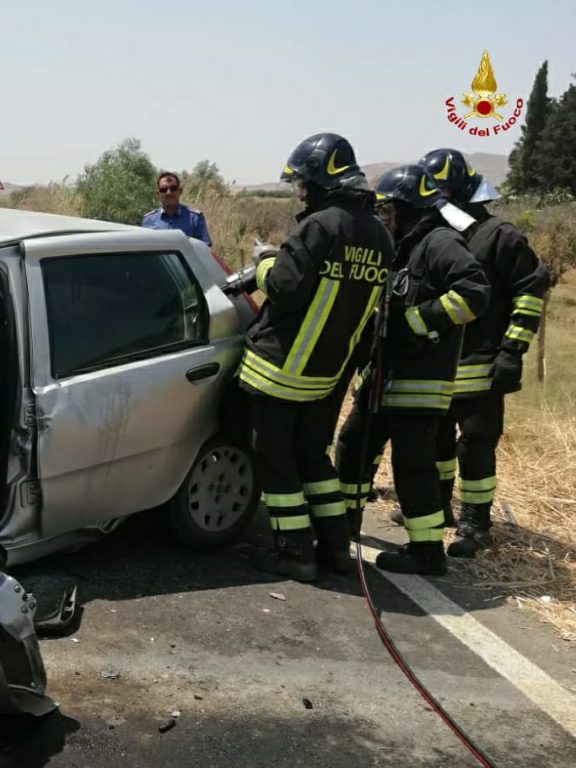 RAMACCA: SCONTRO TRA DUE AUTO SULLA SS288, MORTO 76 ENNE