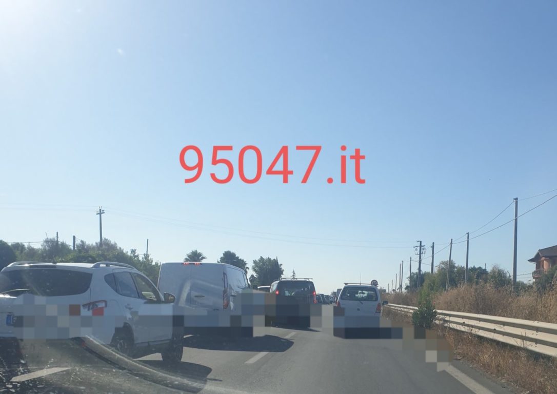 LAVORI SULLA SS121 NEI PRESSI SVINCOLO PALAZZOLO,  CODE