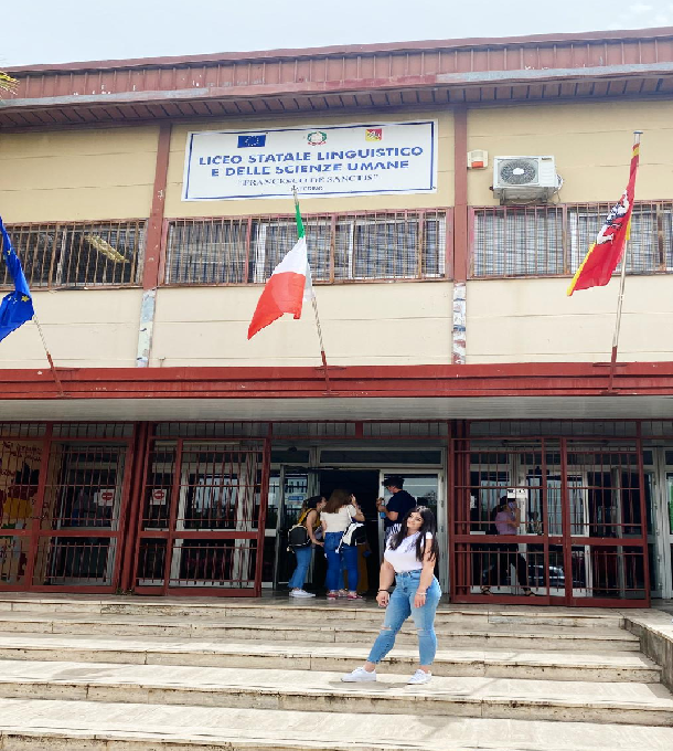 BARBAGALLO BARBARA PIA ISTITUTO FRANCESCO DE SANCTIS 5°Sez. BL