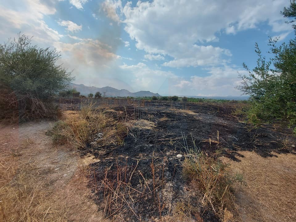 VASTO INCENDIO A PONTE BARCA - FOTO E VIDEO