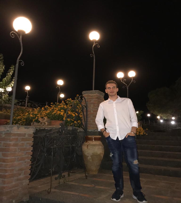 ALESSIO DI MAREISTITUTO LICEO SCIENTIFICO "E. FERMI" 5° Sez. BSA