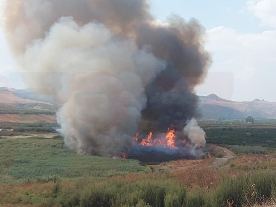 VASTO INCENDIO A PONTE BARCA - FOTO E VIDEO