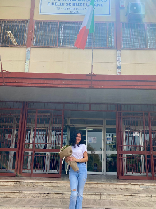 CRISTINA LEANZAISTITUTO FRANCESCO DE SANCTIS  5°Sez.