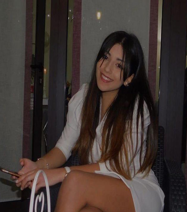 CLAUDIA FUMOSOISTITUTO FRANCESCO DE SANCTIS 5°Sez. AP