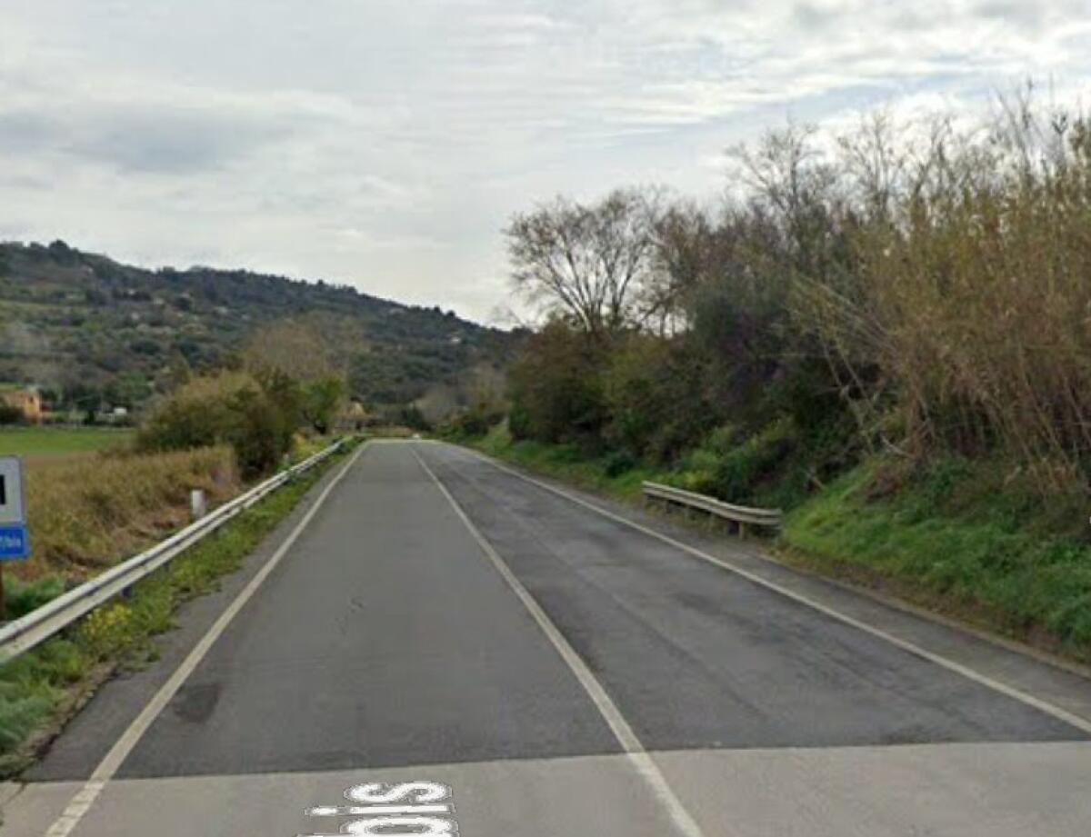 ENNA: SCONTRO AUTO FURGONE SULLA SS117 BIS,  UN MORTO - 