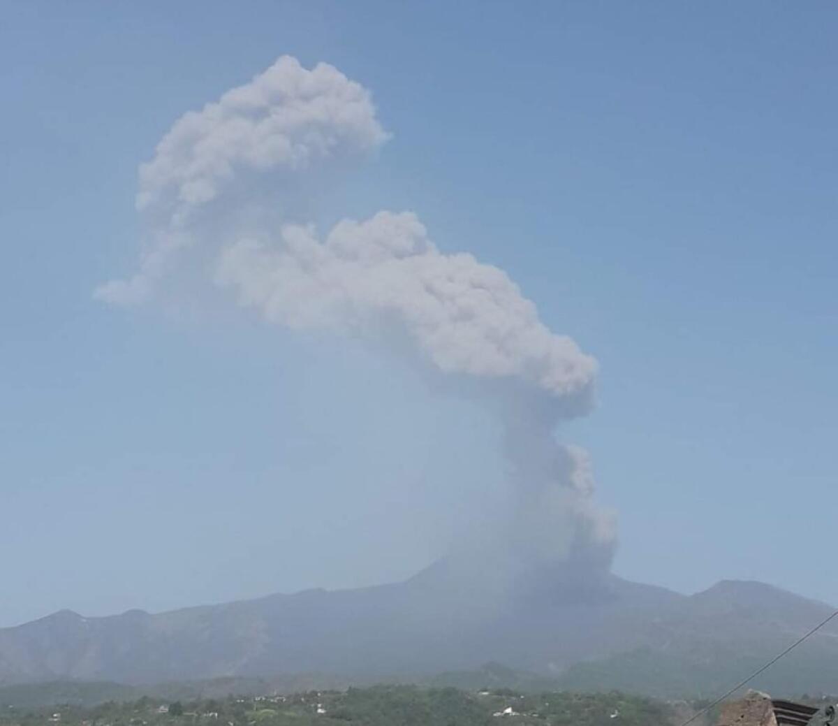 L'ETNA È CRESCIUTO: NUOVO RECORD D'ALTEZZA A 3.357 METRI SUL LIVELLO DEL MARE - 