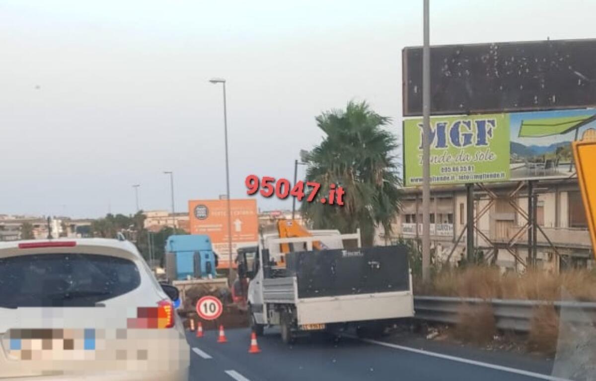 LAVORI SULLA SS121, RALLENTAMENTI E CODE DIREZIONE CATANIA - 