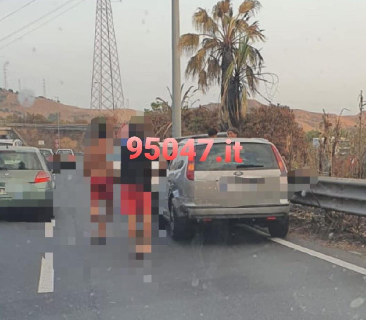 TAMPONAMENTO SULLA SS121, RALLENTAMENTI IN DIREZIONE CATANIA - 