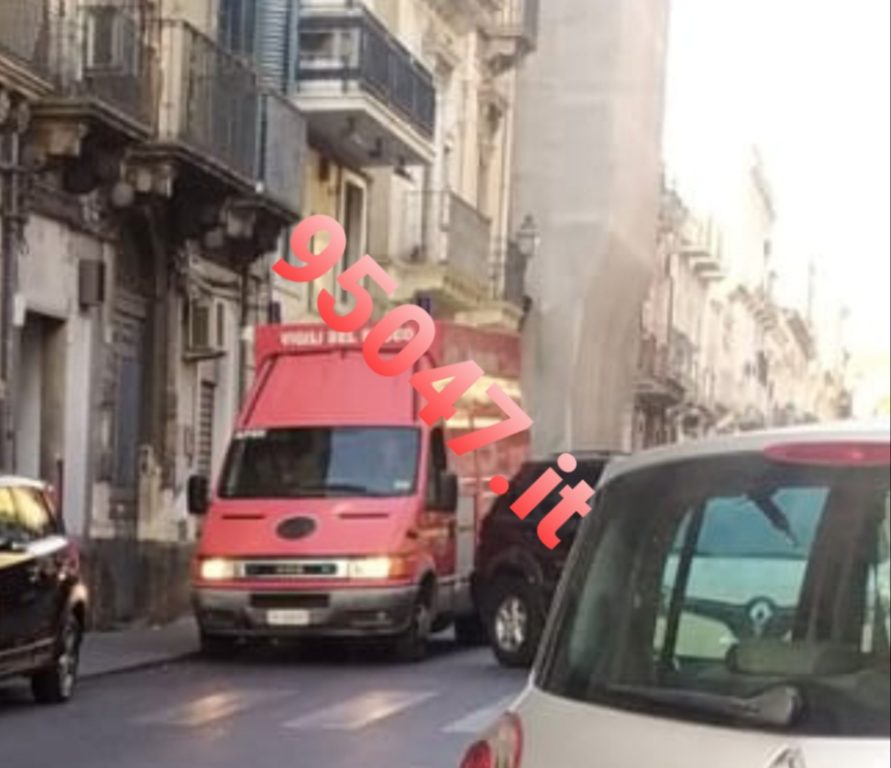 FUGA DI GAS  A PATERNÒ SUL POSTO NUCLEO NBCR VVF