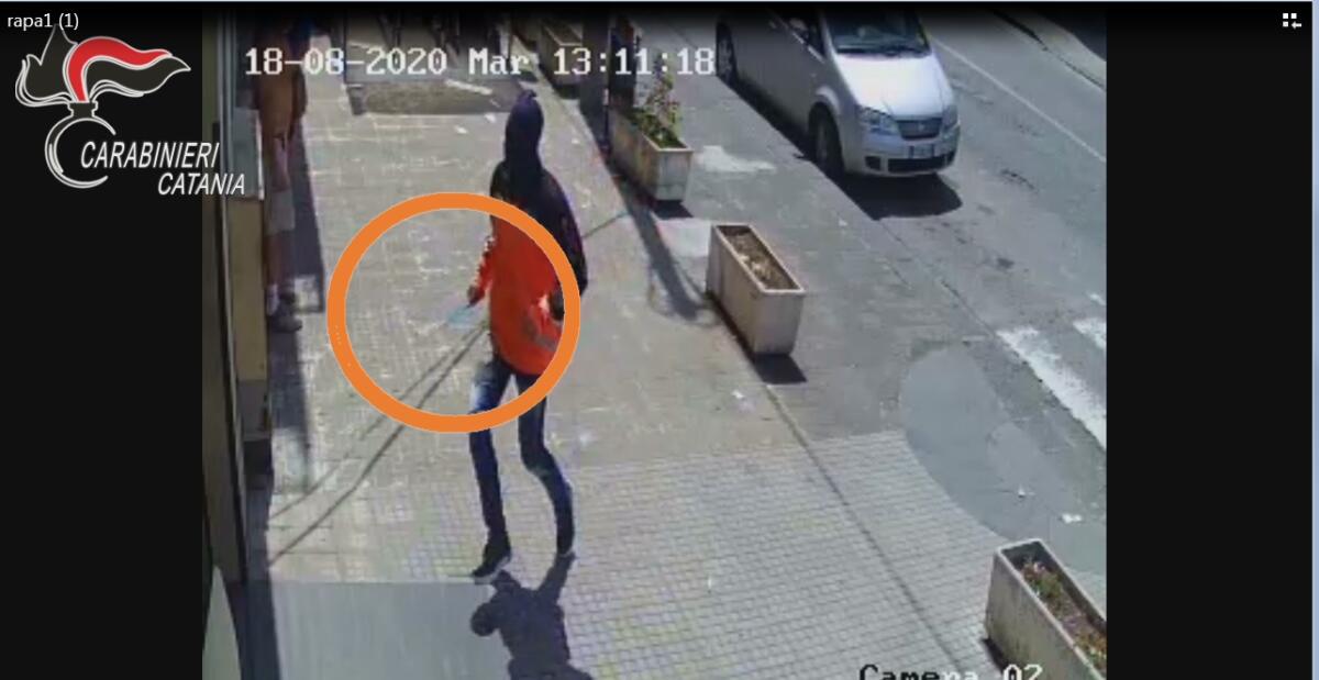 MASCALI  . CATTURATI DUE RAPINATORI SERIALI: UNO PRESO IN AEROPORTO MENTRE TENTA DI FUGGIRE ALL’ESTERO - 