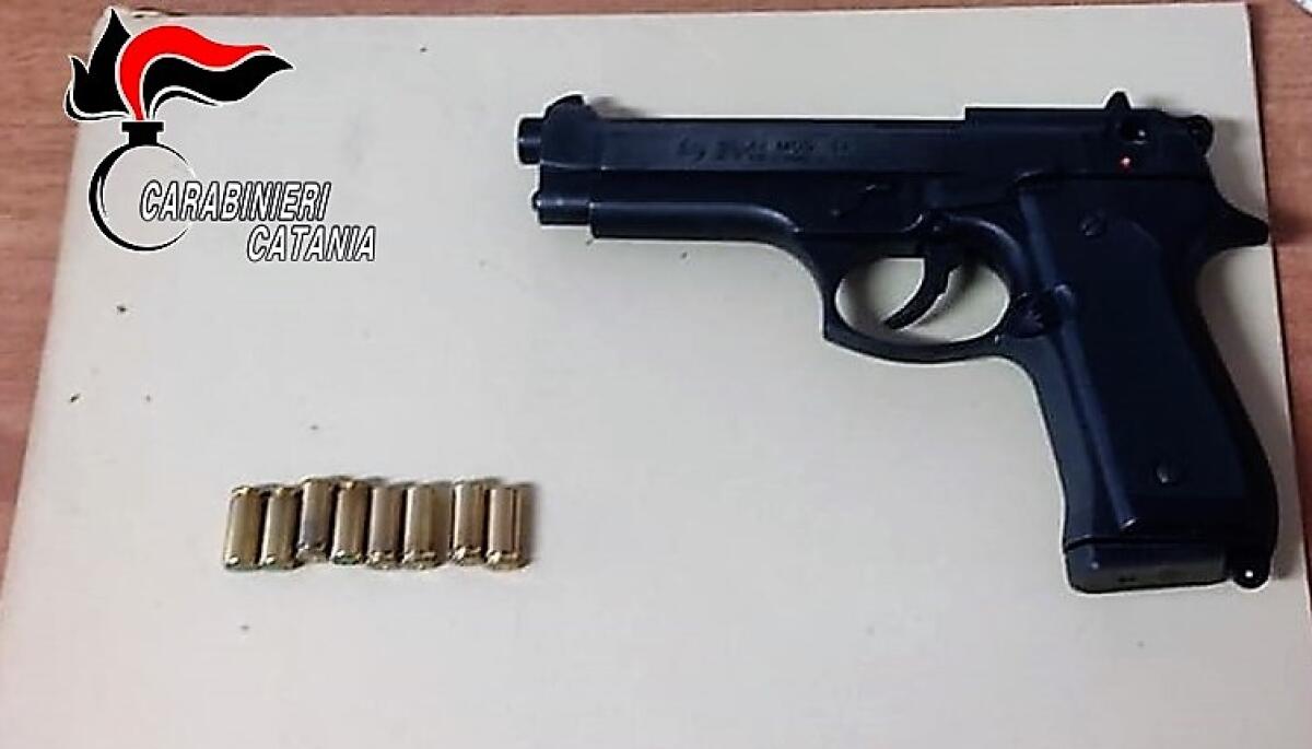 MISTERBIANCO. LEI SI RIFIUTA DI ANDARCI A LETTO E LUI TENTA DI STRANGOLARLA: ARRESTATO - 