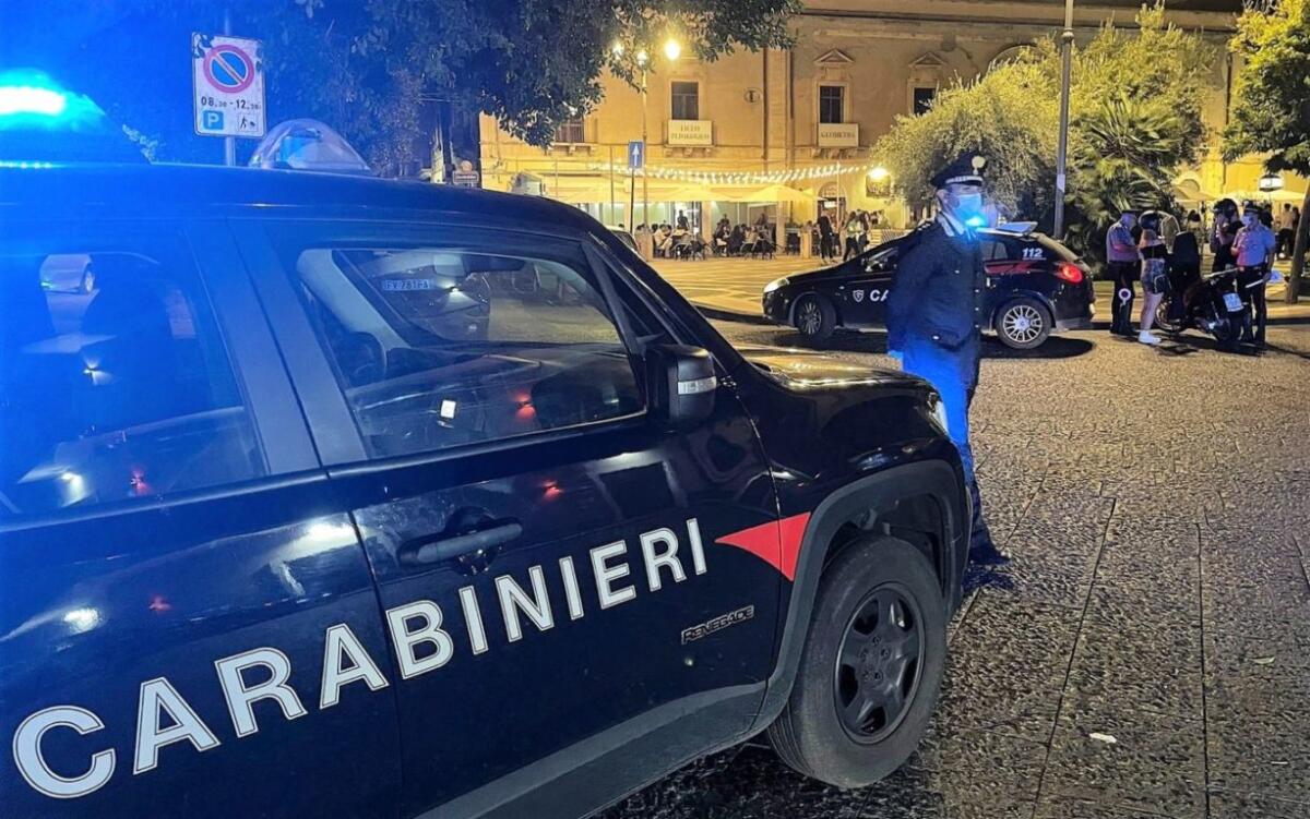 PATERNÒ, CONTROLLI ALLA MOVIDA:   DENUNCE E SANZIONI - 