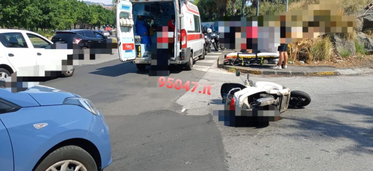 SCONTRO AUTO-SCOOTER ALLA CIRCONVALLAZIONE DI CATANIA, FERITO CENTAURO - 