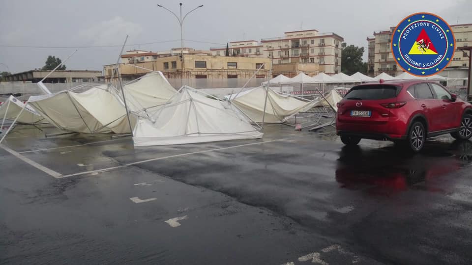 TROMBA D’ARIA A CATANIA, CENTINAIA LE CHIAMATE GIUNTE ALLA SALA OPERATIVA DEI VIGILI DEL FUOCO