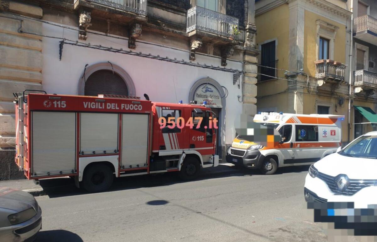 PATERNÒ: NON RISPONDE DA DUE GIORNI, SALVATA DAI POMPIERI - 