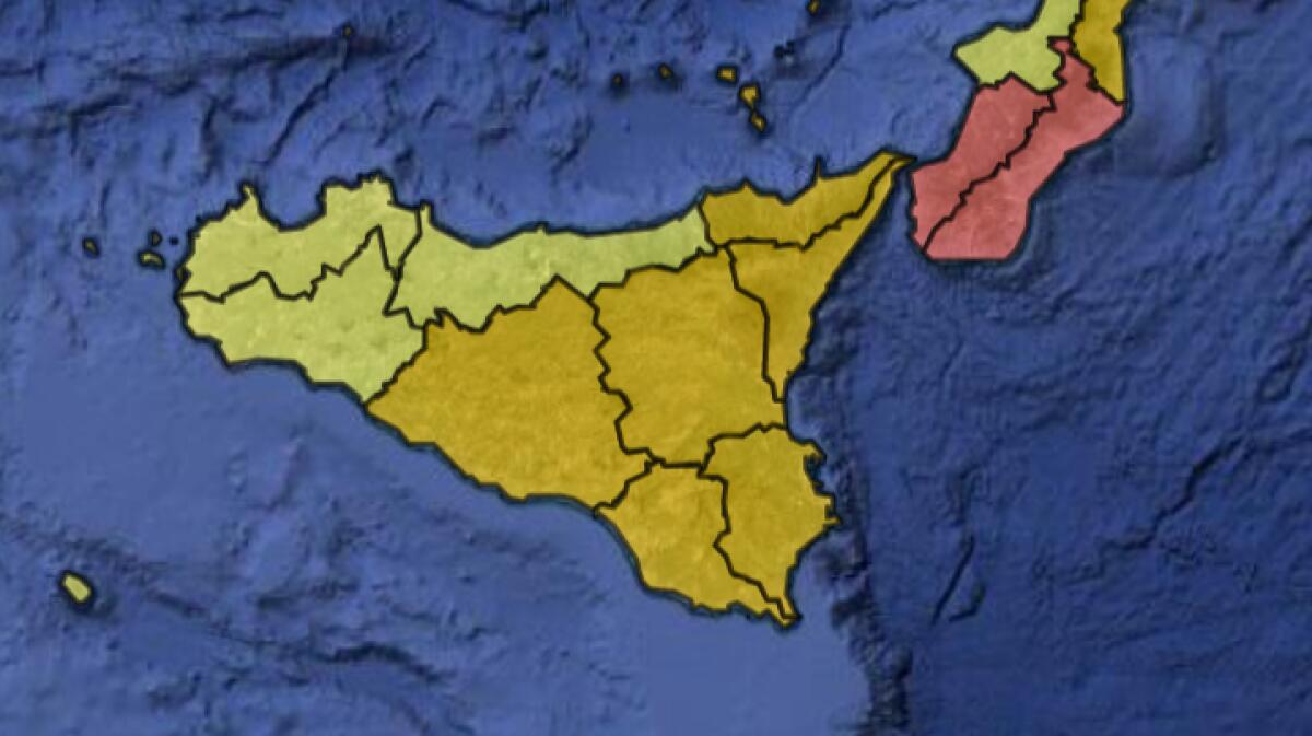 METEO: IL CICLONE MEDITERRANEO SI PORTA SUL MAR DI SICILIA, ALLERTA ARANCIONE IN PROVINCIA DI CATANIA PER DOMANI 24 OTTOBRE - 