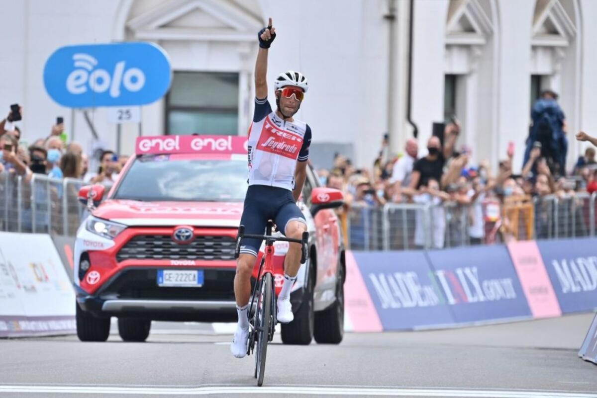 IMPRESA DI VINCENZO NIBALI, PRIMO A MASCALI VINCE IL GIRO DI SICILIA - 