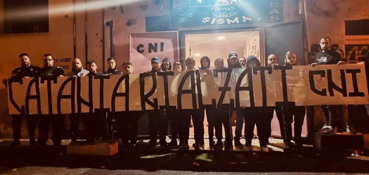 LA SOLIDARIETÀ DEI TIFOSI DEL PALERMO: "CATANIA RIALZATI" - 