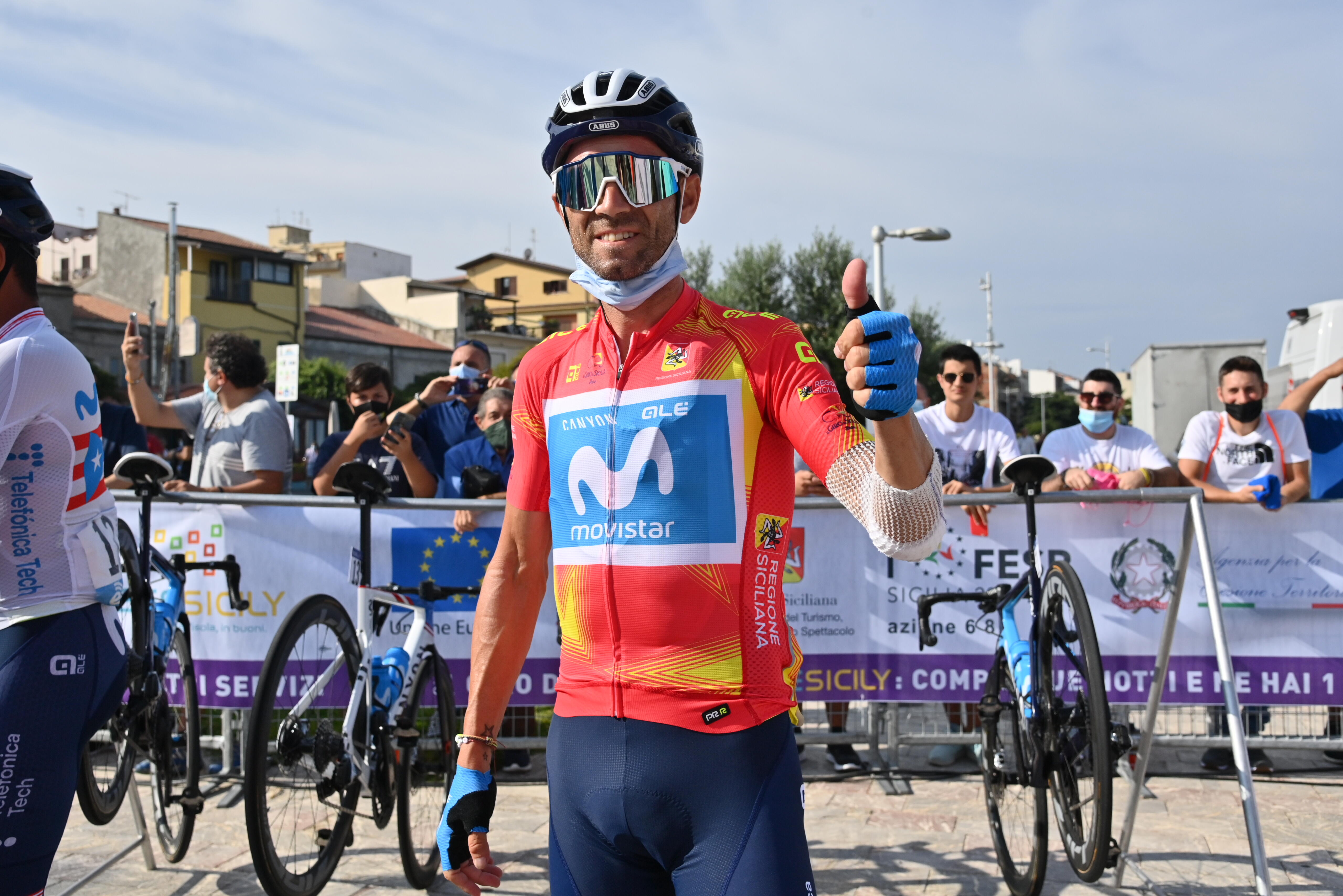 IMPRESA DI VINCENZO NIBALI, PRIMO A MASCALI VINCE IL GIRO DI SICILIA
