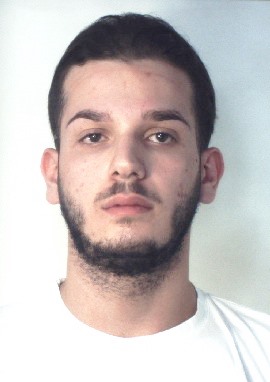 CATANIA, GELOSO DELLA FIDANZATA SU FACEBOOK SPARA AL PADRE DELLA RAGAZZA