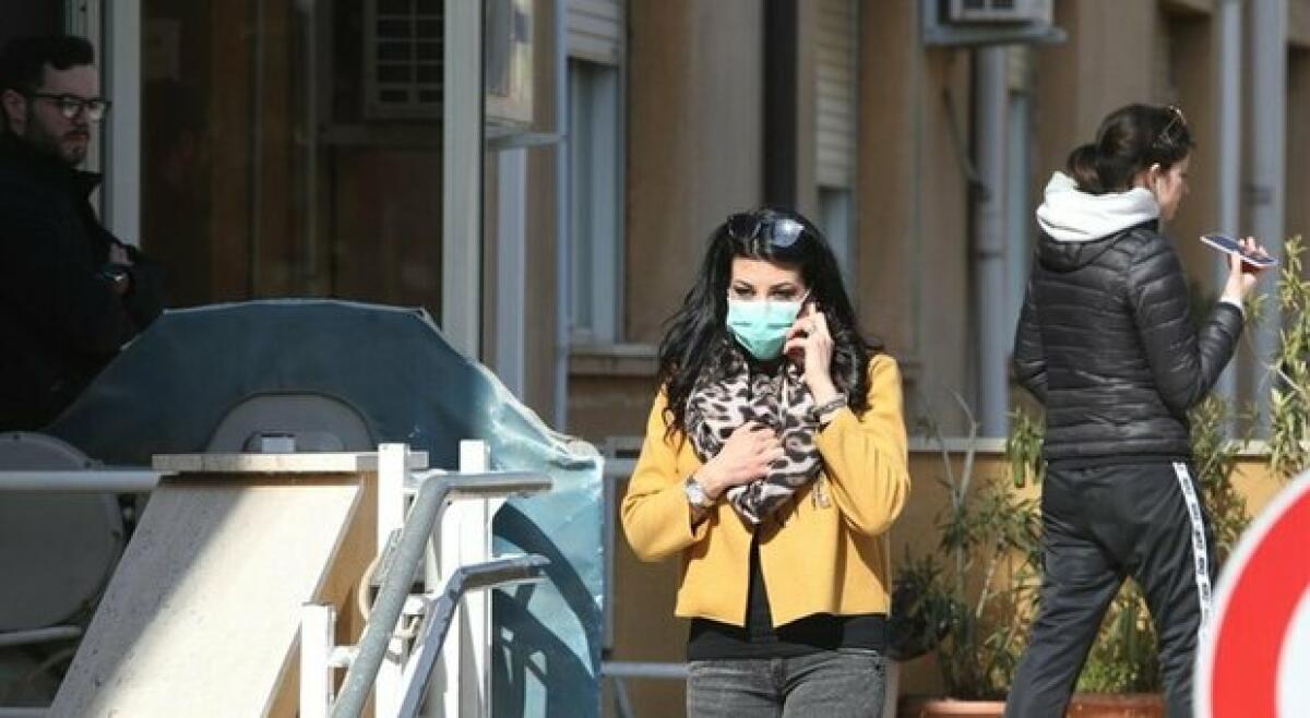 IN SICILIA SCATTA L’OBBLIGO DI MASCHERINA ALL’APERTO - 