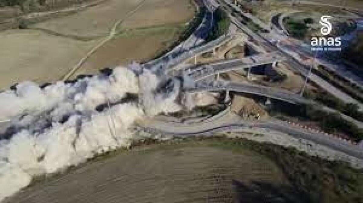 ANAS: IL 18 NOVEMBRE TRAFFICO CHIUSO SULLA A19 IN PROSSIMITÀ DELLO SVINCOLO DI CALTANISSETTA PER LA DEMOLIZIONE  VIADOTTO SALSO - 