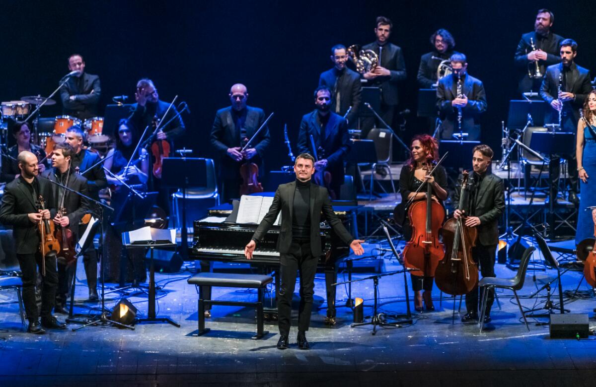 TORNA IN SICILIA CON DUE APPUNTAMENTI A CATANIA ED A PALERMO, IL CONCERTO CHE FARÀ RIVIVERE LA MAGIA DELLE MUSICHE DEL GRANDE MAESTRO ENNIO MORRICONE. - 