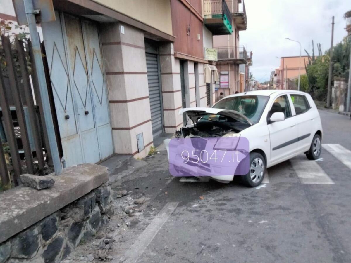 SAN PIETRO CLARENZA: HA UN MALORE MENTRE GUIDA, SOCCORSA, DONNA 51ENNE MUORE IN OSPEDALE - 