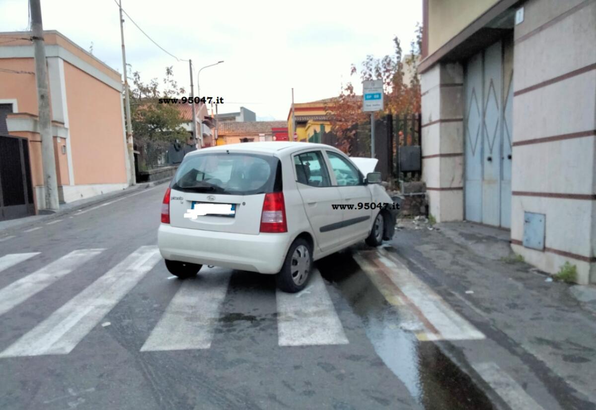 SAN PIETRO CLARENZA: HA UN MALORE MENTRE GUIDA, SOCCORSA, MUORE IN OSPEDALE - 