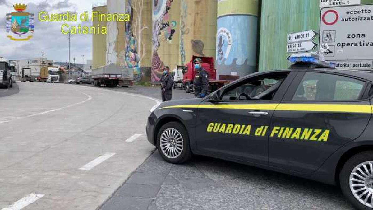 CATANIA: CORRUZIONE E TANGENTI ARRESTATI 3 DIRIGENTI DEL GENIO CIVILE  E 3 IMPRENDITORI - 