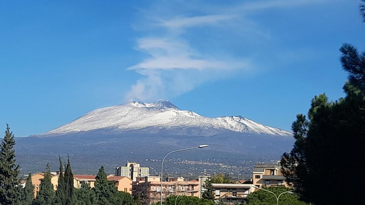 ETNA, REGISTRATE SINGOLE ESPLOSIONI AL CRATERE DI NORD-EST - 