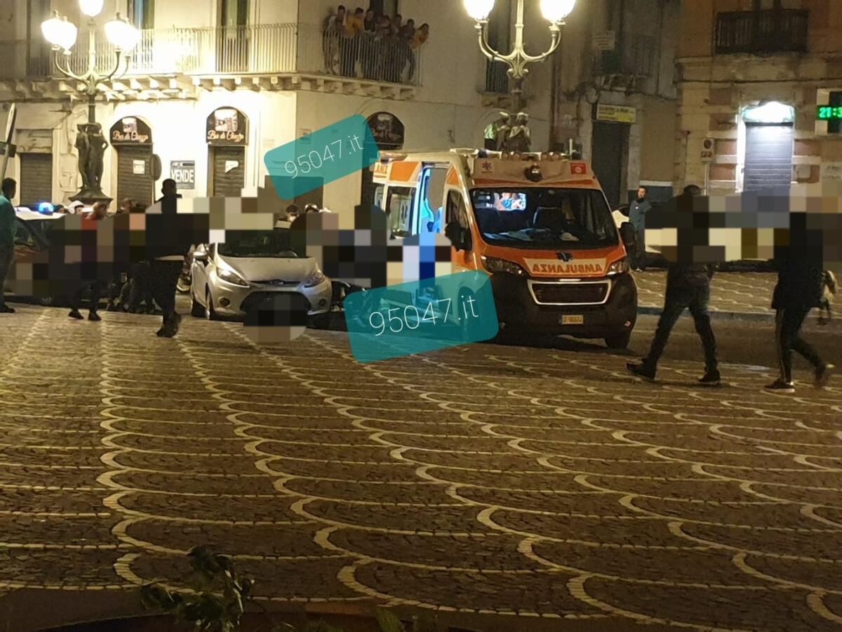 PATERNÓ, RISSA IN PIENO CENTRO IERI SERA CON ACCOLTELLAMENTO - 