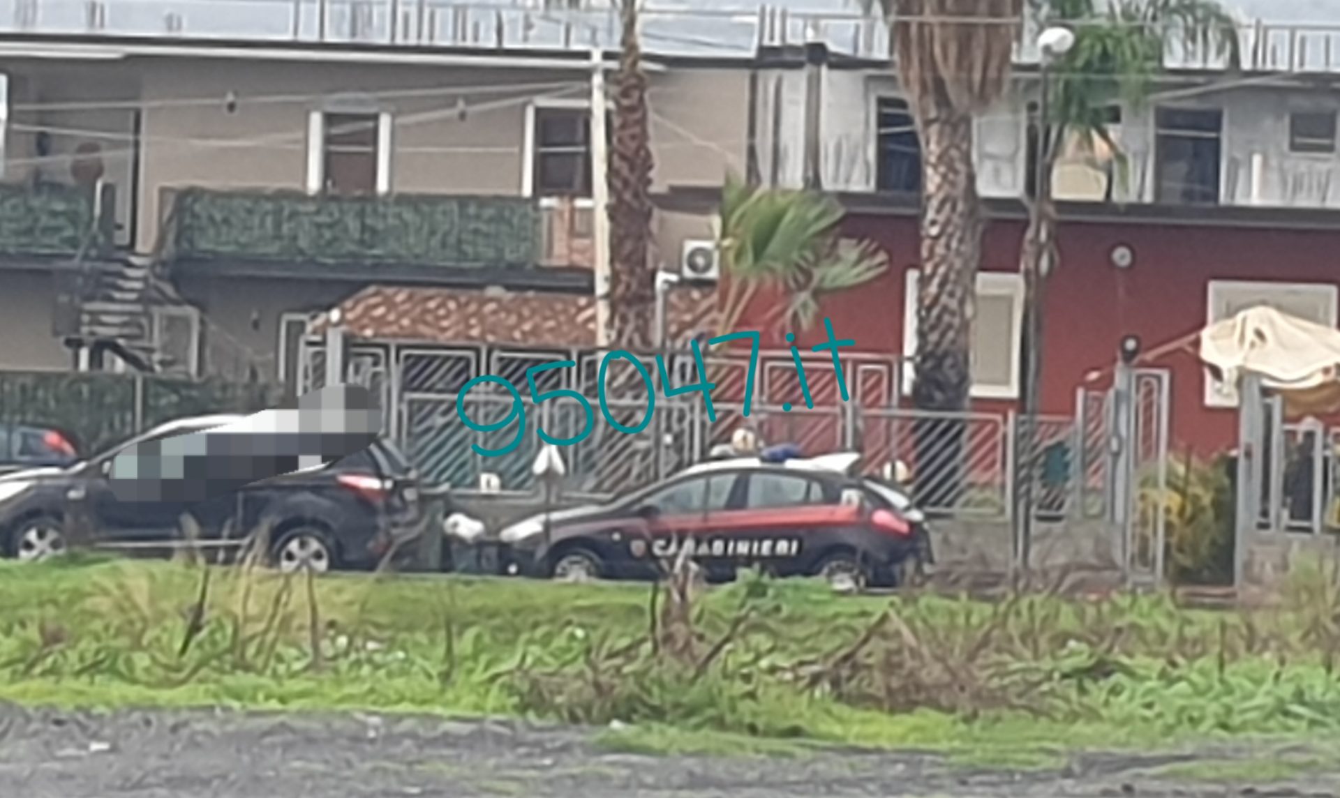 BELPASSO. DONNA ACCOLTELLATA DAL MARITO: NON È IN PERICOLO DI VITA