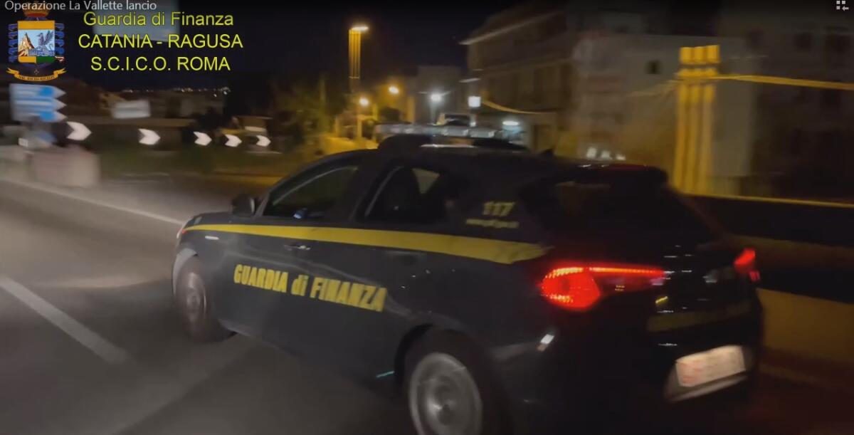 CATANIA: “OPERAZIONE LA VALLETTE”.  ASSOCIAZIONE A DELINQUERE FINALIZZATA AL TRAFFICO INTERNAZIONALE DI SOSTANZE STUPEFACENTI RADICATA TRA SICILIA, CALABRIA E MALTA. ARRESTATE 16 PERSONE. SEQUESTRATI 423 KG DI SOSTANZA STUPEFACENTE - 