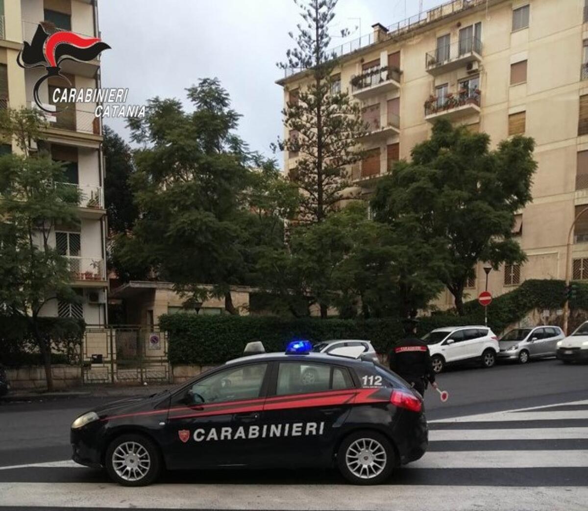 CATANIA. COLTO… CON LE MANI NEL FURGONE: ARRESTATO - 