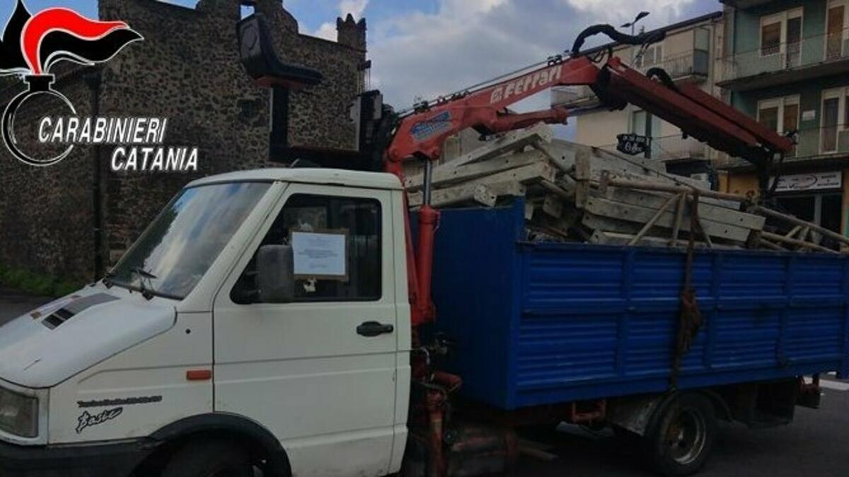 CONTROLLI SULLO SMALTIMENTO DI RIFIUTI SPECIALI, MULTE E SEQUESTRI PURE A PATERNÒ - 