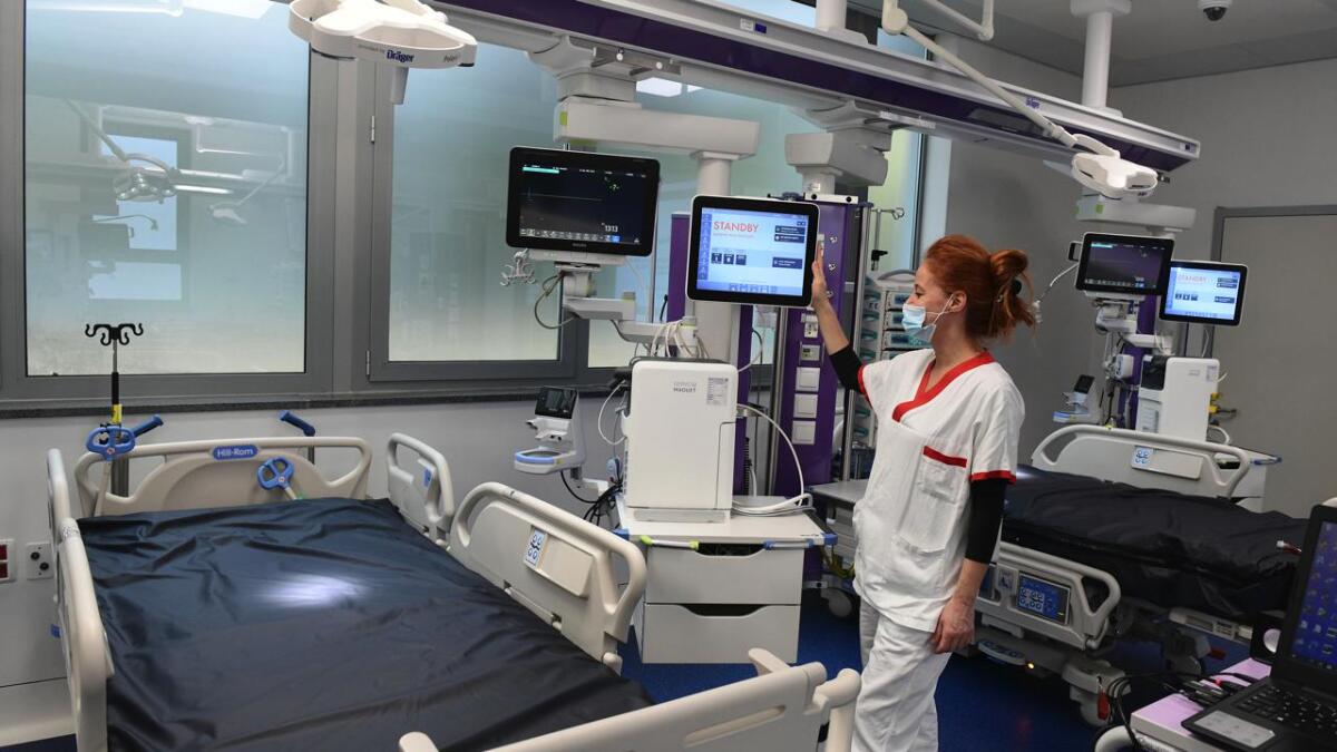 CHIEDE TANGENTE ALL'IMPRESA CHE STA REALIZZANDO 16 POSTI DI TERAPIA INTENSIVA ALL'OSPEDALE DI MESSINA, ARRESTATO ARCHITETTO - 