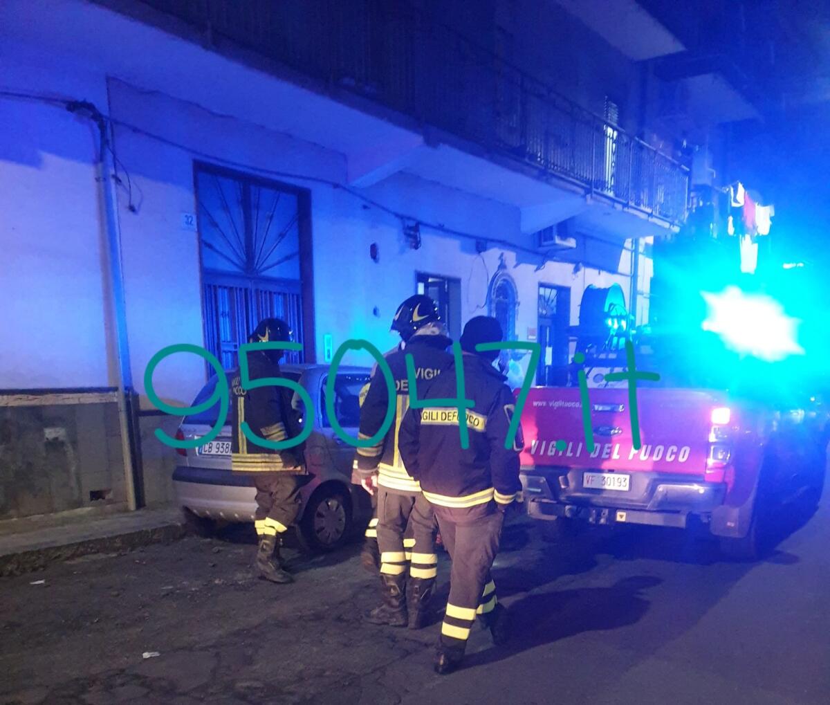 PATERNÒ FUGA GAS IN VIA VESPUCCI. SUL POSTO I VIGILI DEL FUOCO - 