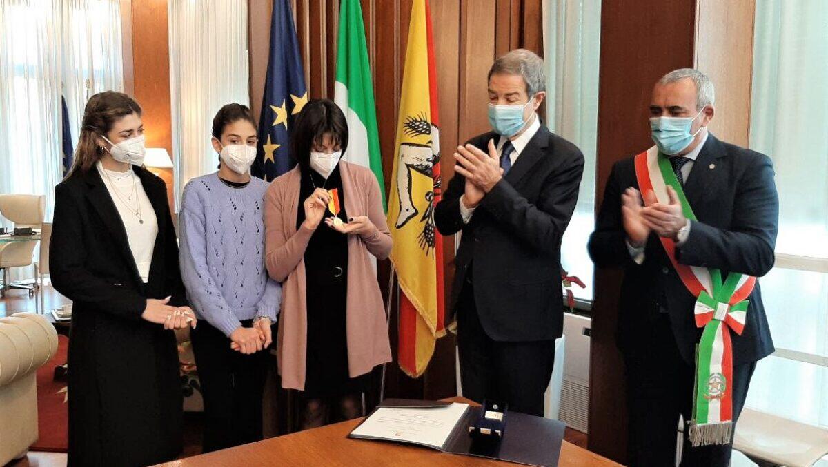 MEDAGLIA D'ORO AL VOLONTARIO MORTO SULL'ETNA, IL GOVERNATORE MUSUMECI: LUMINOSO ESEMPIO DI ALTRUISMO - 