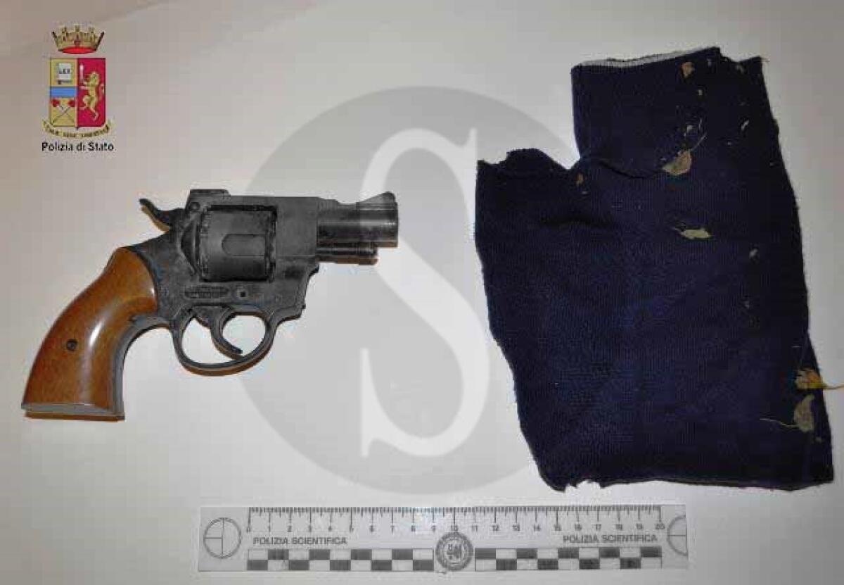 MESSINA, RAPINA TABACCHERIA IN PIGIAMA E PANTOFOLE - 