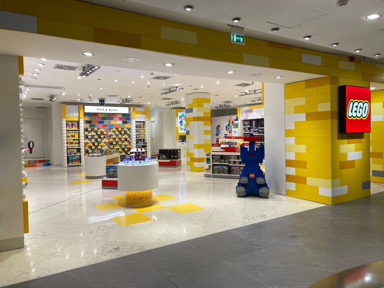 A CATANIA INAUGURATO IL PRIMO STORE UFFICIALE DELLA LEGO