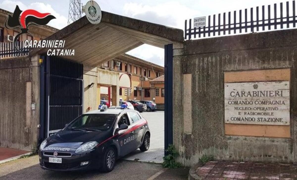 CATANIA. RUBA UN’AUTO AL PRONTO SOCCORSO DEL POLICLINICO  E CAUSA UN INCIDENTE STRADALE: DENUNCIATO - 