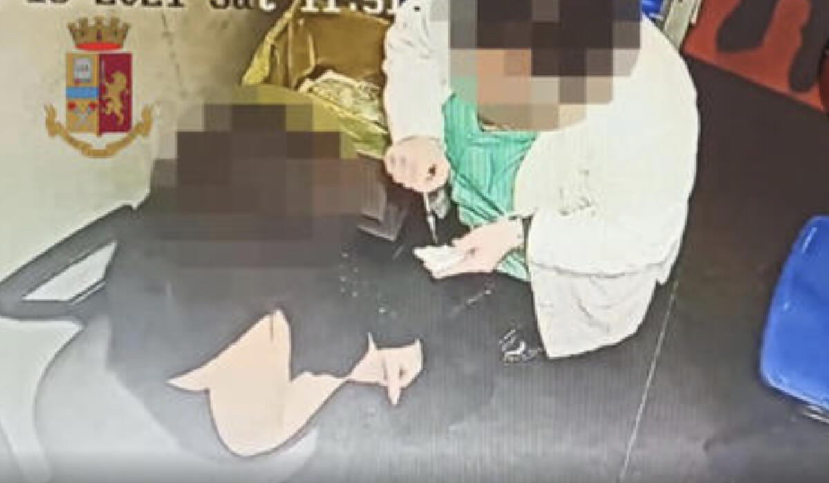 ARRESTATA UN’INFERMIERA A PALERMO, FINGE DI VACCINARE UNA COPPIA NO VAX - 