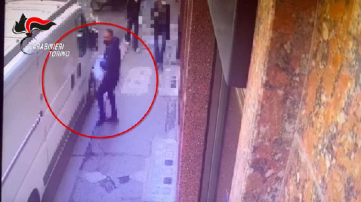 TORINO: ARRESTATI DUE CATANESI, SVALIGIARONO PORTAVALORI - 