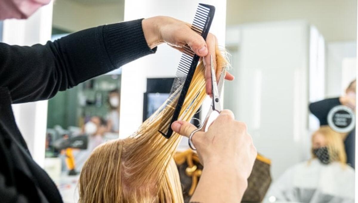 DAL 20 GENNAIO GREEN PASS ANCHE PER PARRUCCHIERI ED ESTETISTI - 