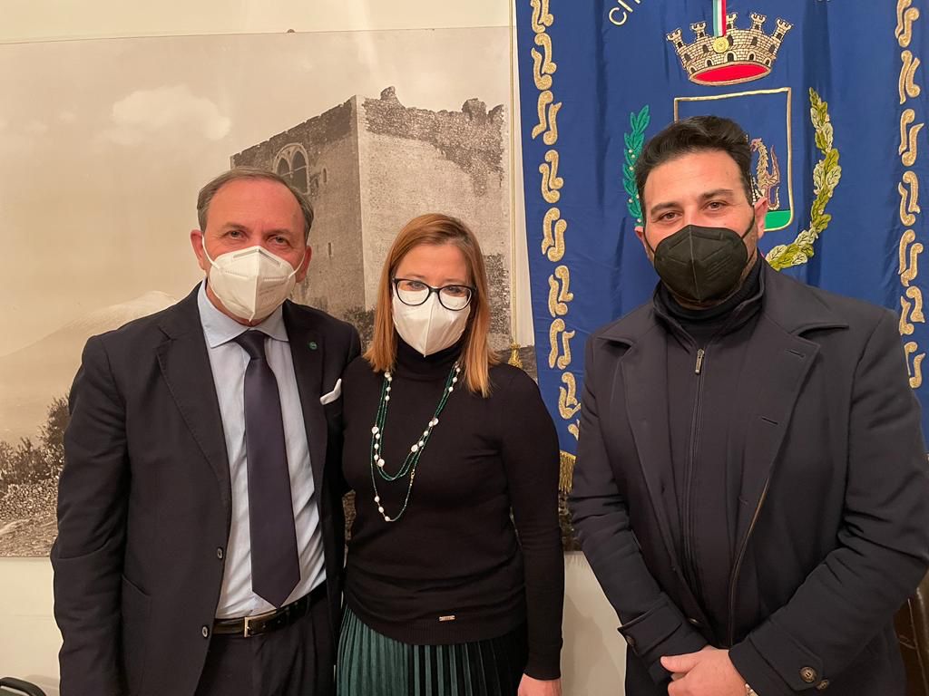 IL SINDACO NINO NASO NOMINA NUOVO COMPONENTE DEL NUCLEO DI VALUTAZIONE DEL COMUNE DI PATERNÒ .