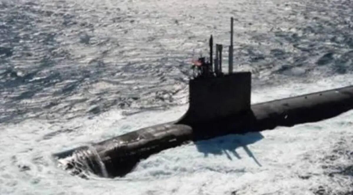 RITROVATO ORDIGNO SULLA SPIAGGIA DI RODIA A MESSINA, ARRIVA DA UN SOMMERGIBILE MILITARE - 