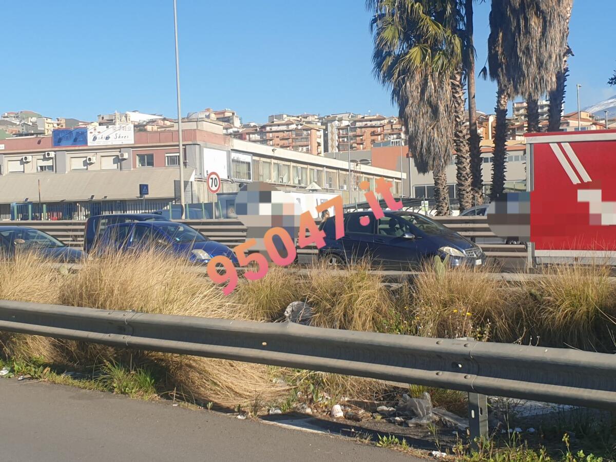 SS121 INCIDENTE NEI PRESSI DELLO SVINCOLO DI MISTERBIANCO – CODE - 